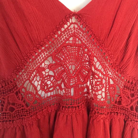 backless red dress - Picture 3 of 3